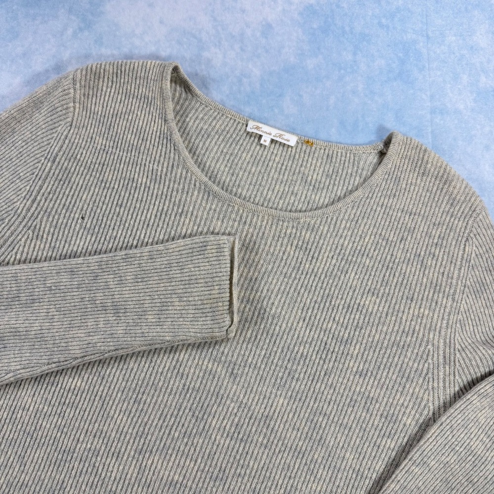 Minnie Rose Sweater Womens M Grey Fair Ribbed Cashmere Blend Crew Neck